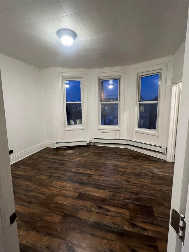 1511 46th St unit 2, North Bergen, NJ 07047 - photo 2