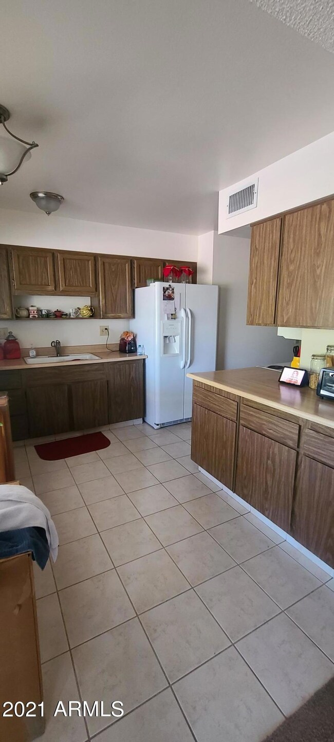 17635 N Calico Dr, Sun City, AZ 85373 - photo 7