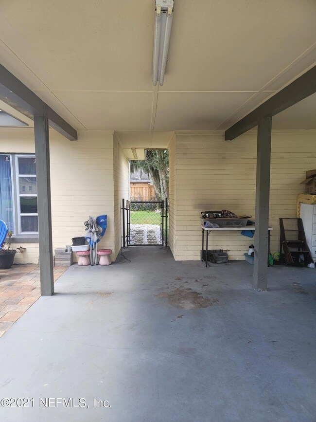 2528 Ironwood Dr, Jacksonville, FL 32216 - photo 3