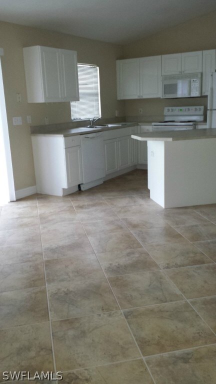 213 Blackstone Dr, Fort Myers, FL 33913 - photo 4