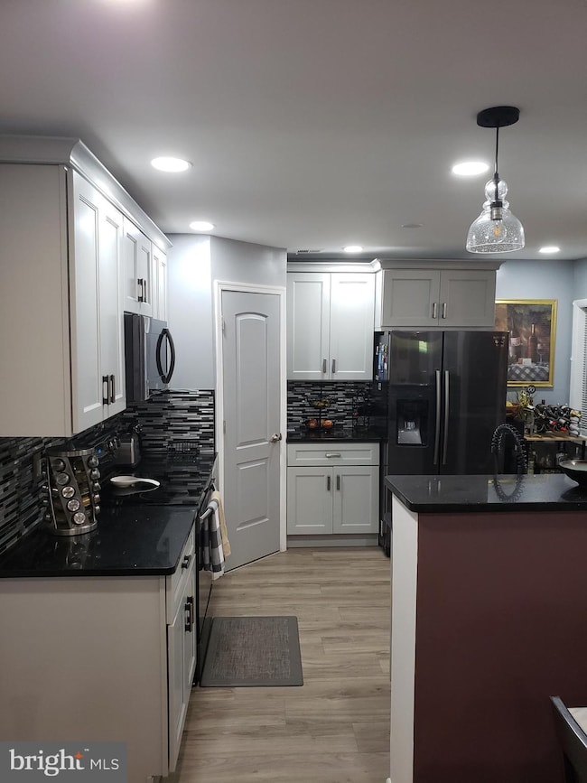 11387 Laurelwalk Dr, Laurel, MD 20708 - photo 6