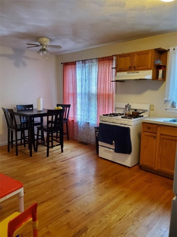 64 Cumerford St, Providence, RI 02909 - photo 6