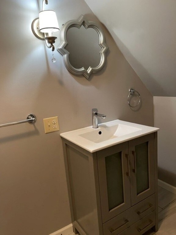 3052 Bradford Ave, Erie, PA 16506 - photo 6