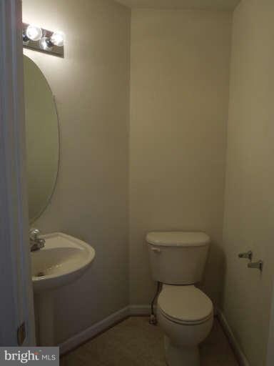 33 Litchfield Ln E, Martinsburg, WV 25405 - photo 3