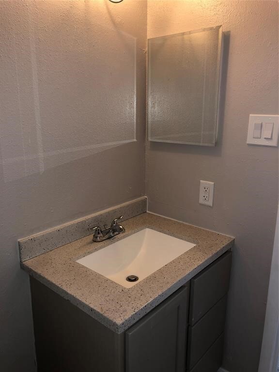 7514 Lemma Dr, Houston, TX 77041 - photo 4