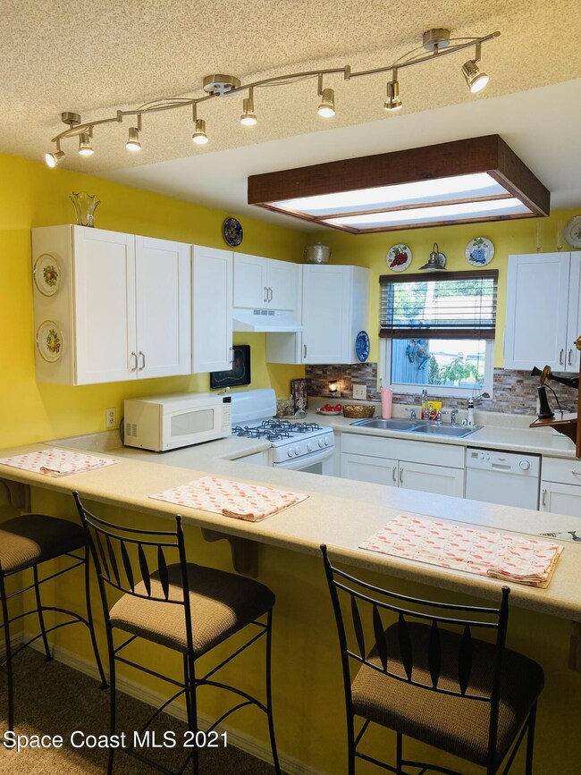 E6D3D9E9-4CAD-4E14-8B3B-3049B673CFBB