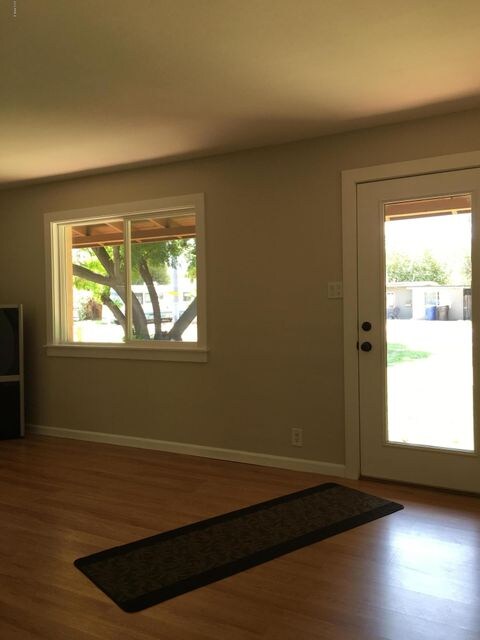 Front entry great room
