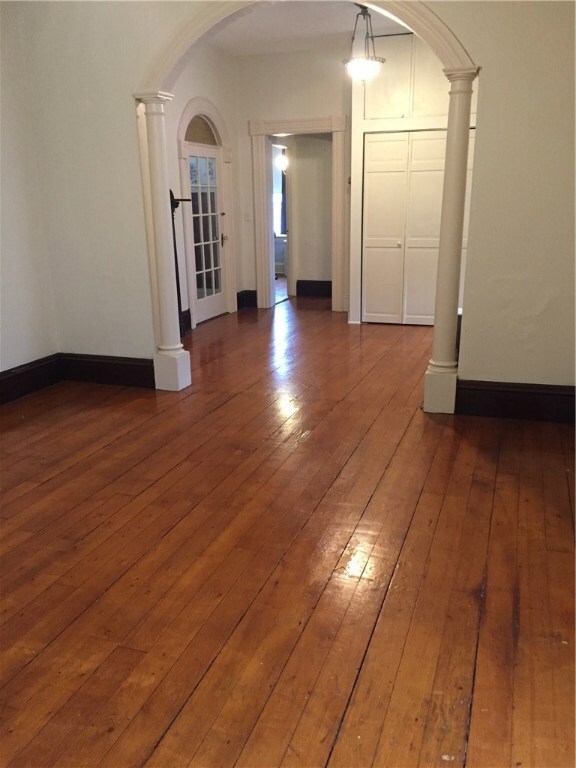 118 Franklin St unit 2, Bristol, RI 02809 - photo 3