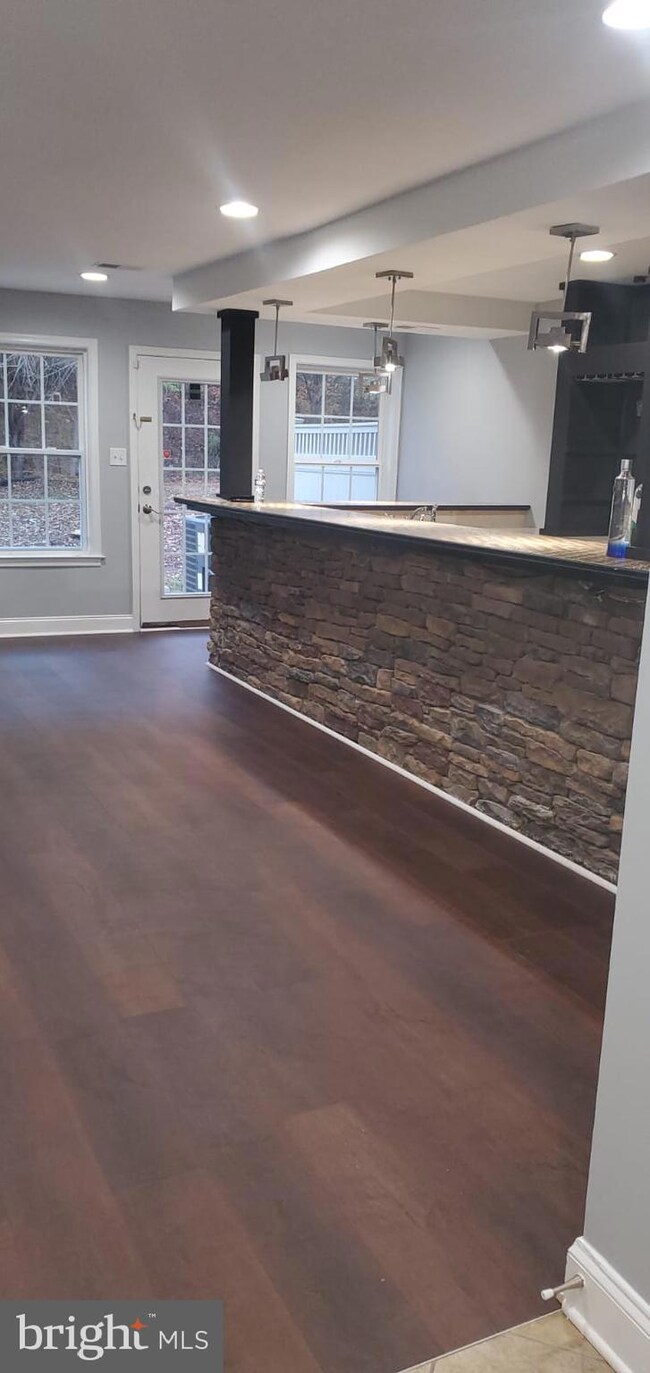 9108 Marlove Oaks Ln, Owings Mills, MD 21117 - photo 3