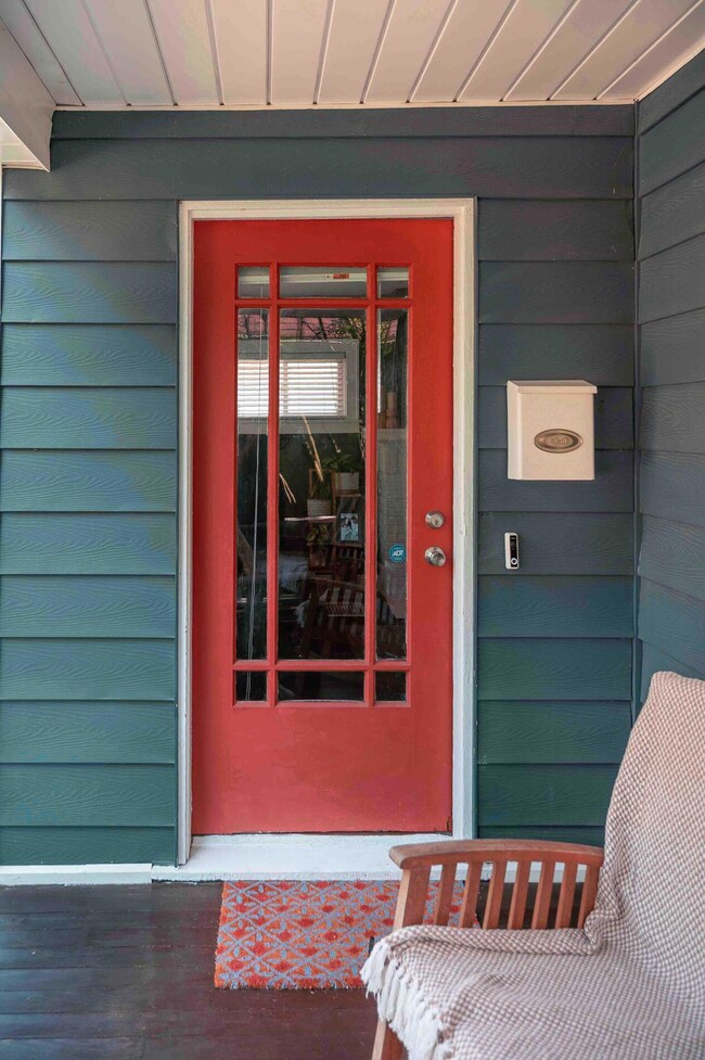 236 S Brinker Ave, Columbus, OH 43204 - photo 5