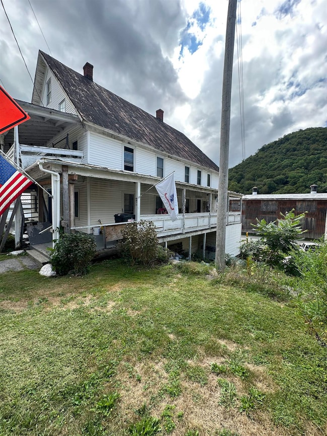 6982 Main St, Readsboro, VT 05350 - photo 3