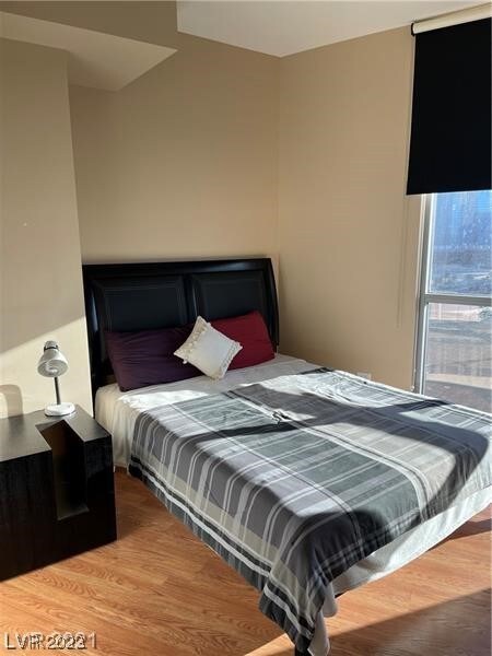 Allure Las Vegas unit 1404, Las Vegas, NV 89102 - photo 7