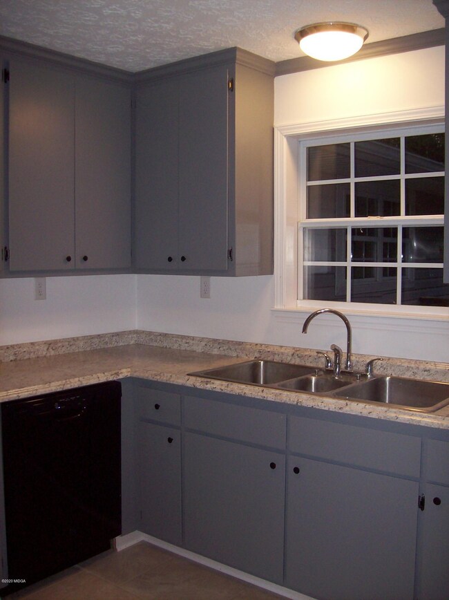 133 Camelot Rd, Gray, GA 31032 - photo 4