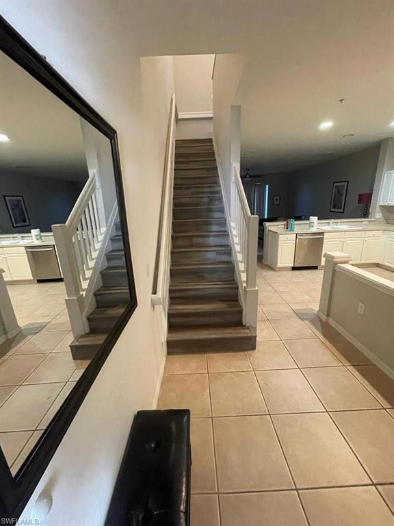 921 Hampton Cir, Naples, FL 34105 - photo 4