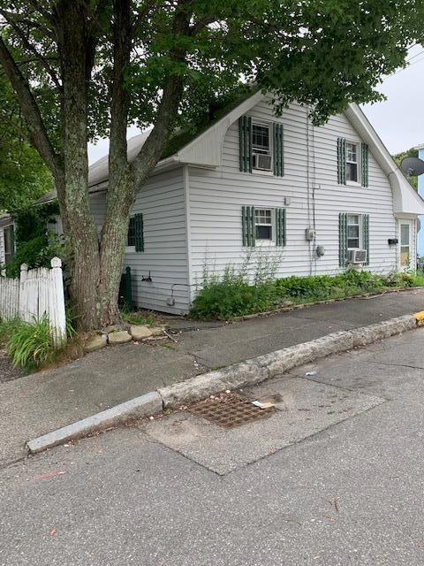 29 Pike St, Biddeford, ME 04005 - photo 3