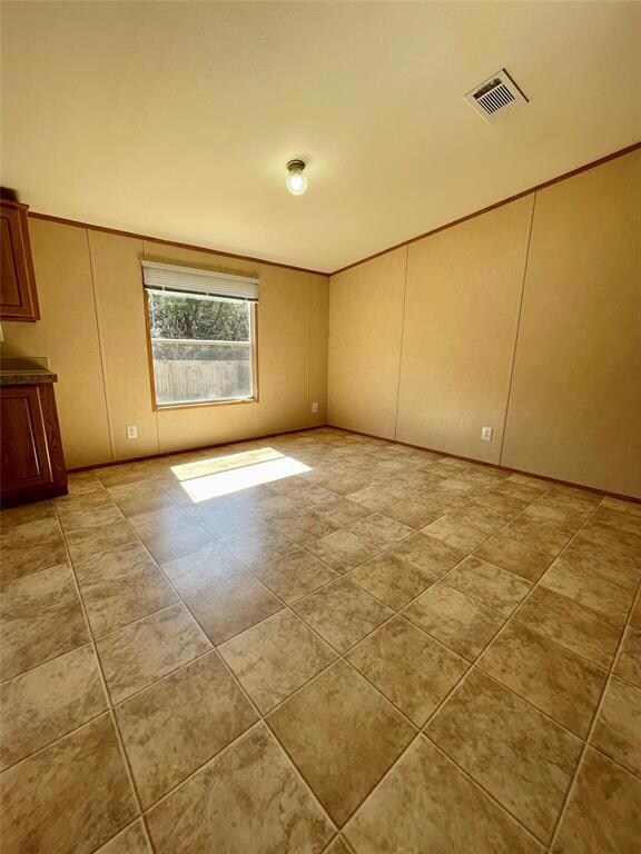 815 Jupiter Ave, Granbury, TX 76049 - photo 7