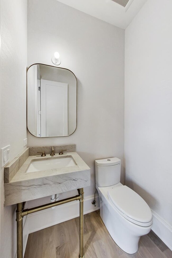 1943 N Mohawk St unit 2, Chicago, IL 60614 - photo 6