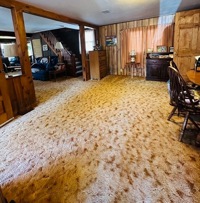 465 E River St, Orange, MA 01364 - photo 4