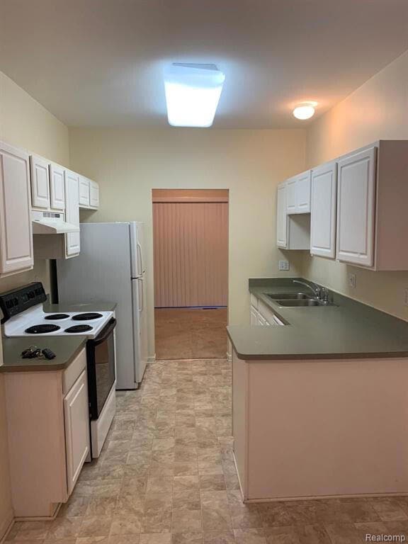 1240 University kitchen
