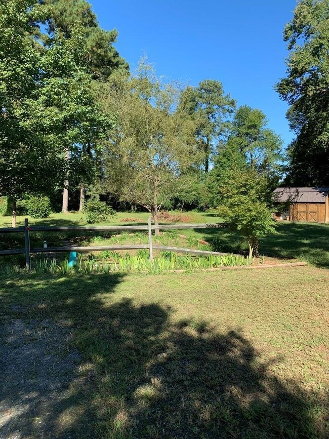 2486 Weems Rd, Weems, VA 22576 - photo 3