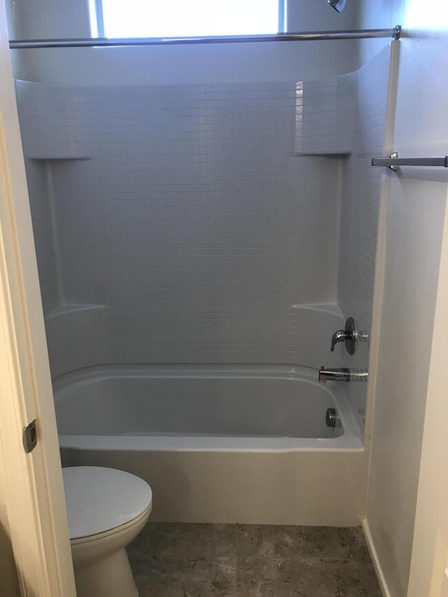 8884 E Abrams Loop, Tucson, AZ 85710 - photo 6