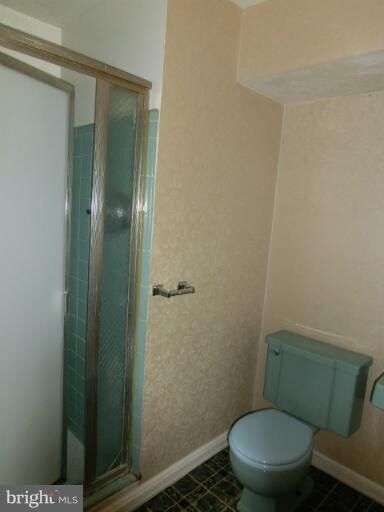 4404 Braeburn Dr, Fairfax, VA 22032 - photo 4