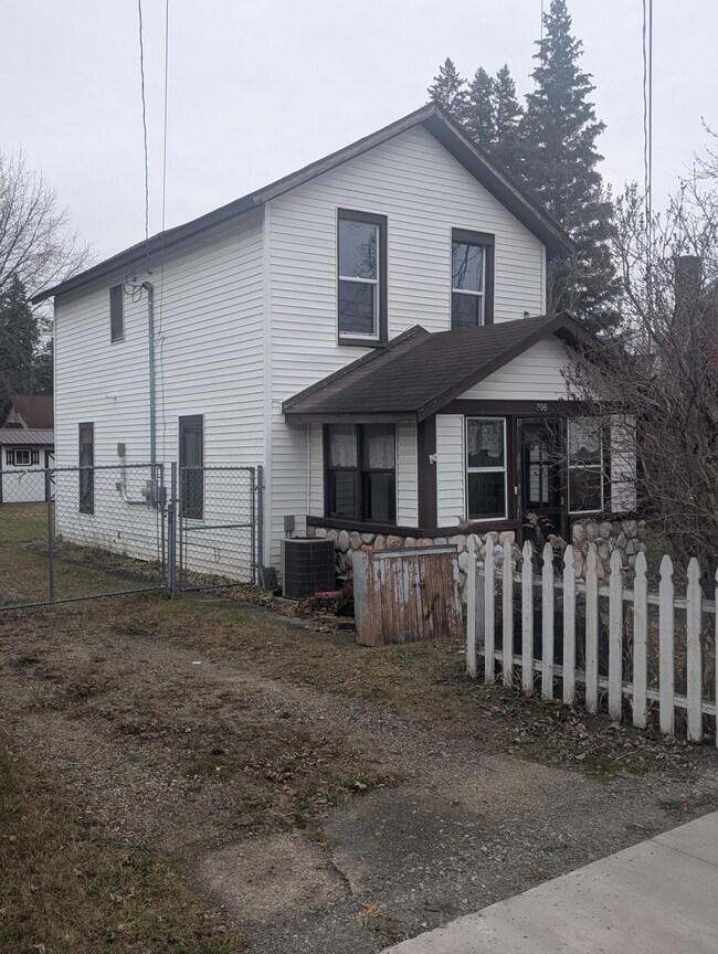 206 N Main St, Roscommon, MI 48653 - photo 3