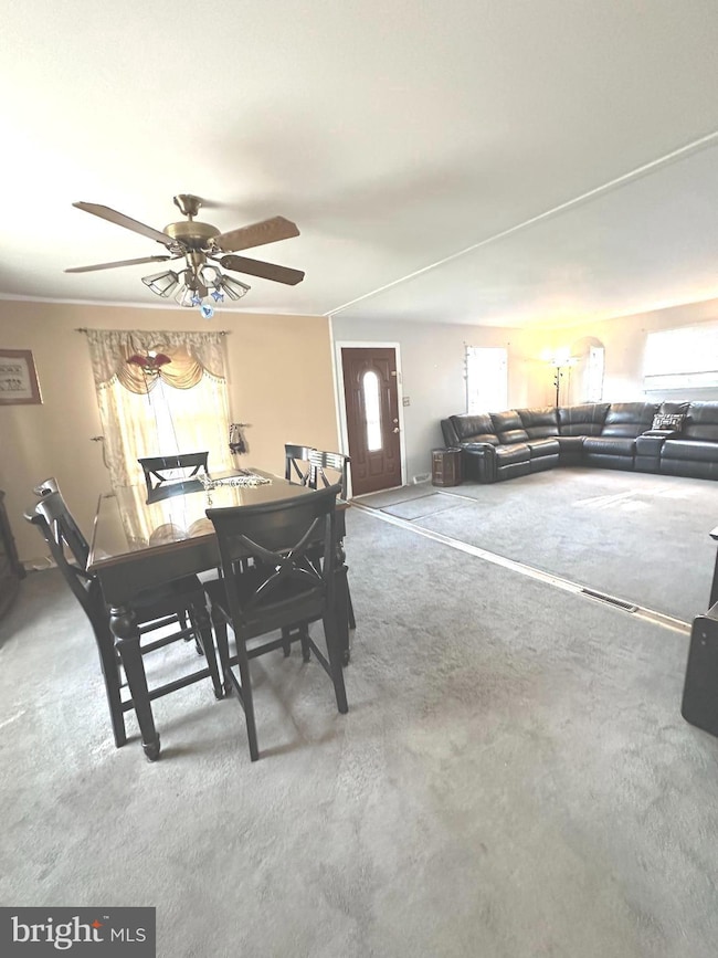 1521 Coulon Rd, Willow Grove, PA 19090 - photo 2