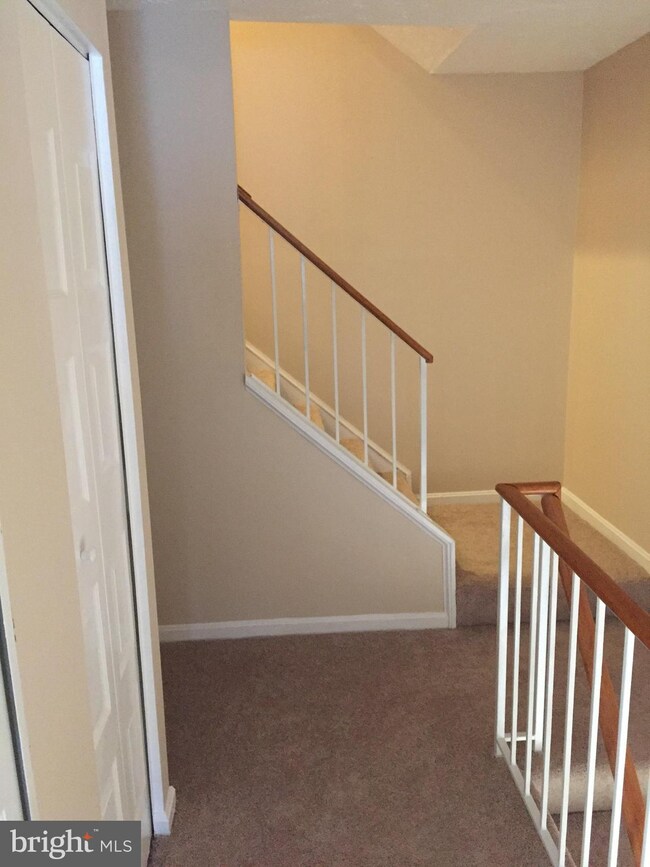 10393 Dylan Place unit 29, Manassas, VA 20109 - photo 4