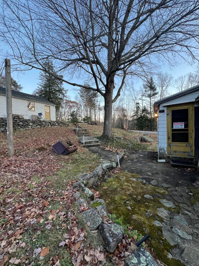 281 Sunset Rd, Springvale, ME 04083 - photo 6