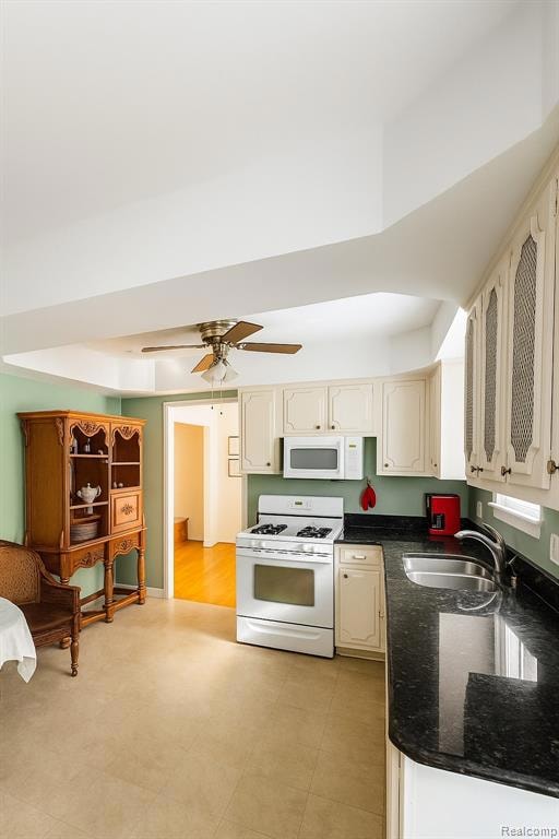 3412 Winters Dr, Warren, MI 48092 - photo 7