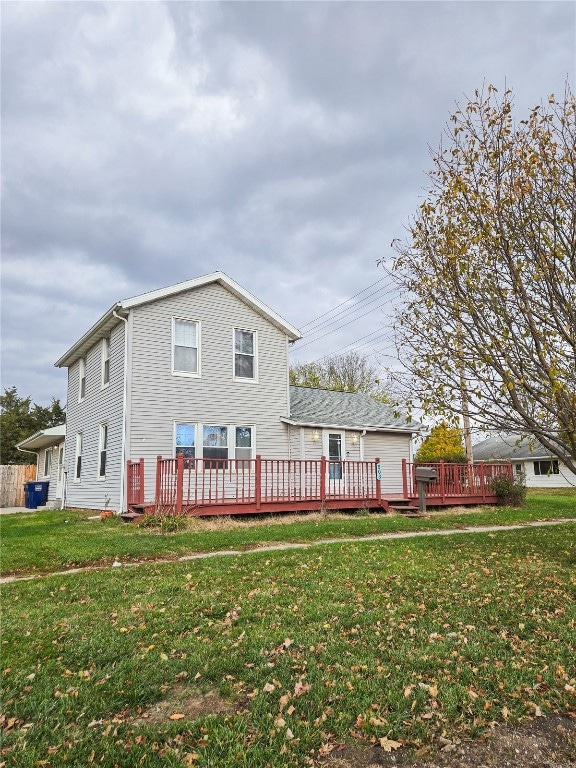 503 W 3rd St, Vinton, IA 52349 - photo 2