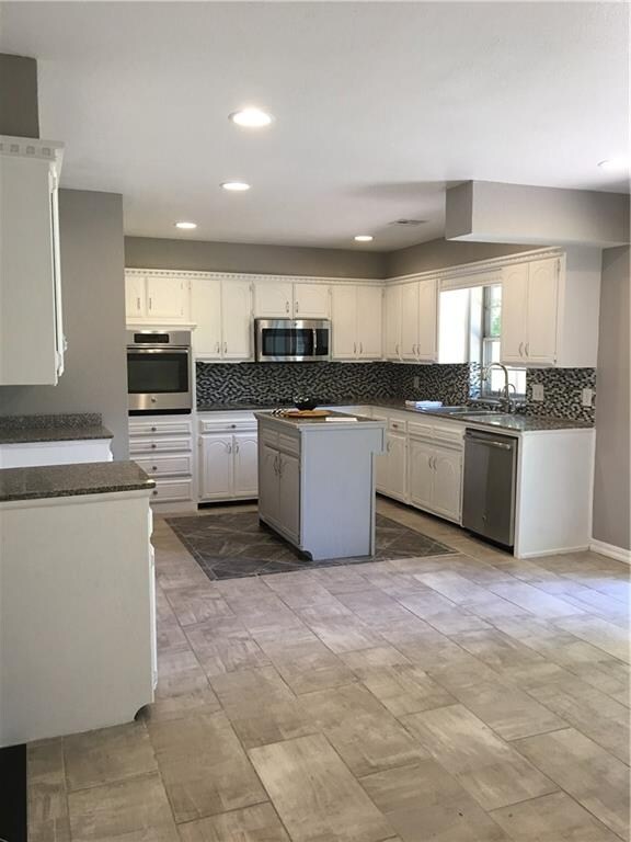 2705 NW 115th St, Oklahoma City, OK 73120 - photo 3