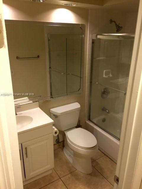 5215 SW 152nd Ct, Miami, FL 33185 - photo 6