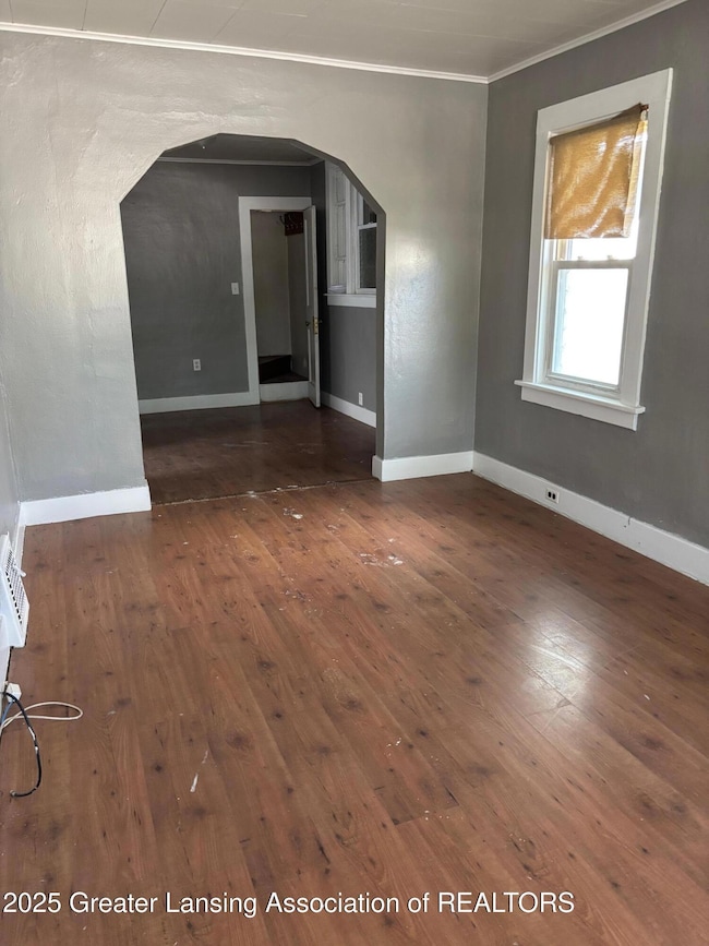 118 Mifflin Ave, Lansing, MI 48912 - photo 4