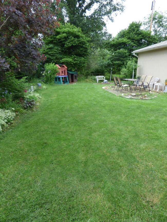 1165 Elmore Ave, Columbus, OH 43224 - photo 5