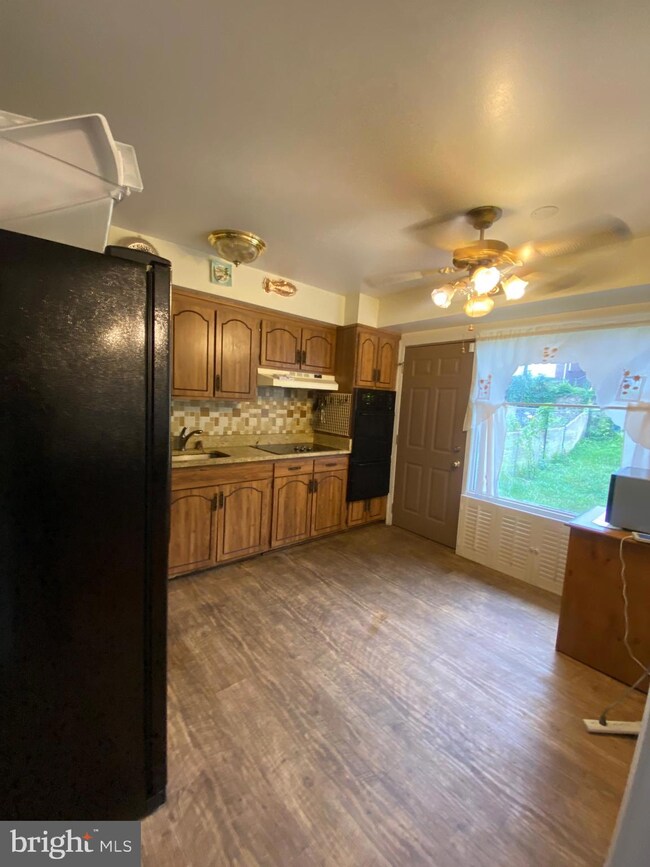 123 Raleigh St SE, Washington, DC 20032 - photo 3