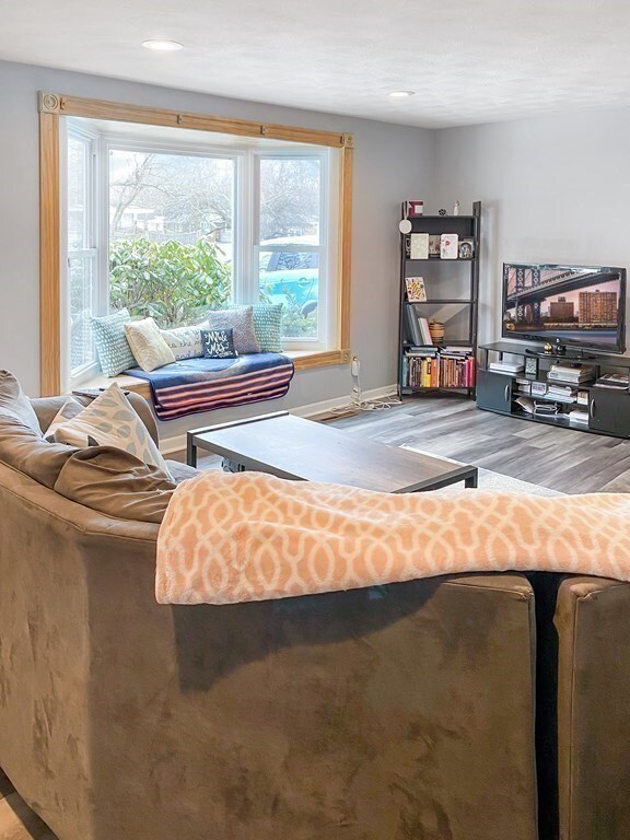 21 Cresthaven Dr, Burlington, MA 01803 - photo 4