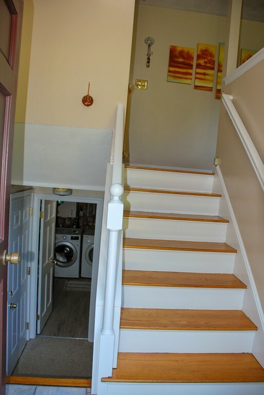 143 Davis St, Northborough, MA 01532 - photo 3