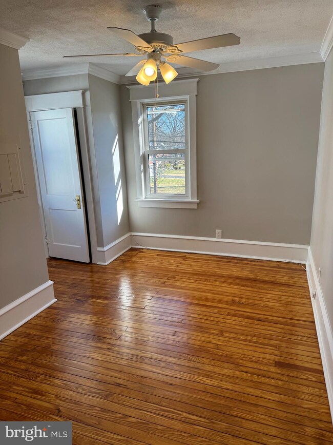 614 Grove St unit 2, Haddonfield, NJ 08033 - photo 7