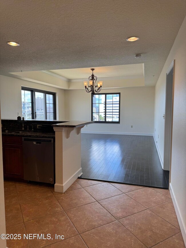 San Marco Place unit 902, Jacksonville, FL 32207 - photo 4