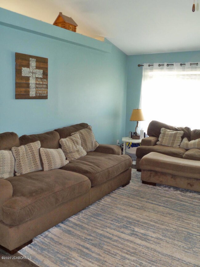 Living room 2
