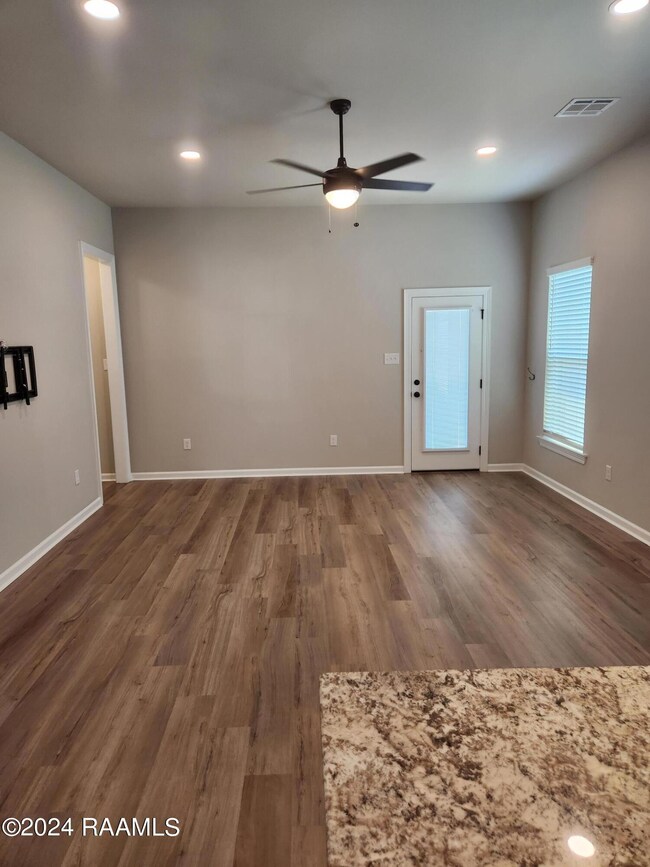 123 Resthaven Way, Lafayette, LA 70506 - photo 4