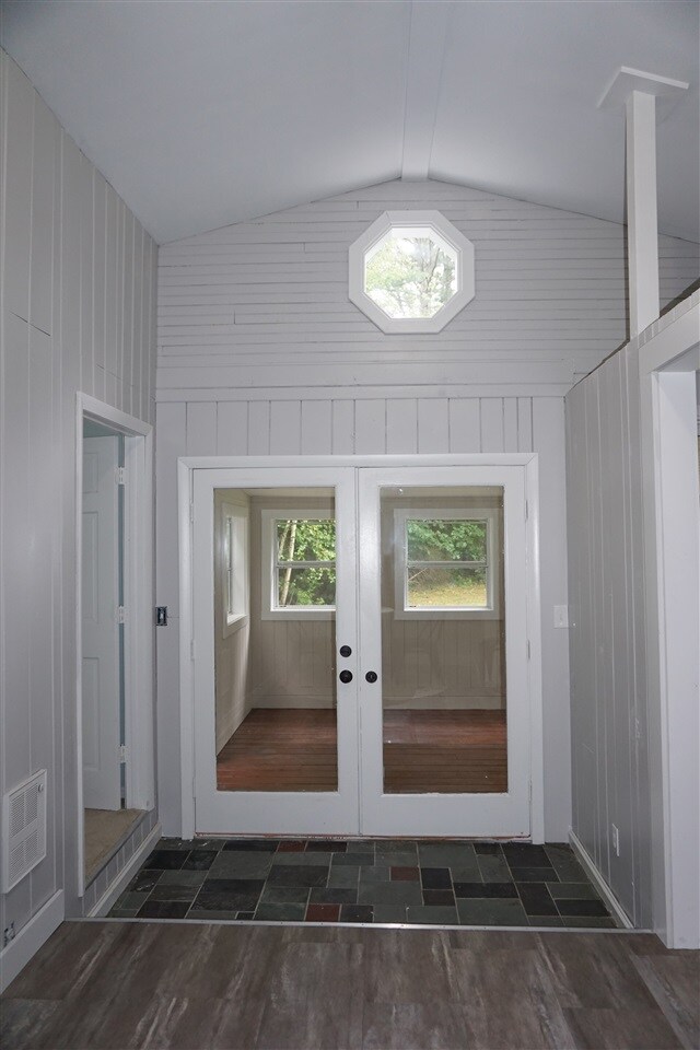 12 Emerald Ln, Hillsborough, NH 03244 - photo 3