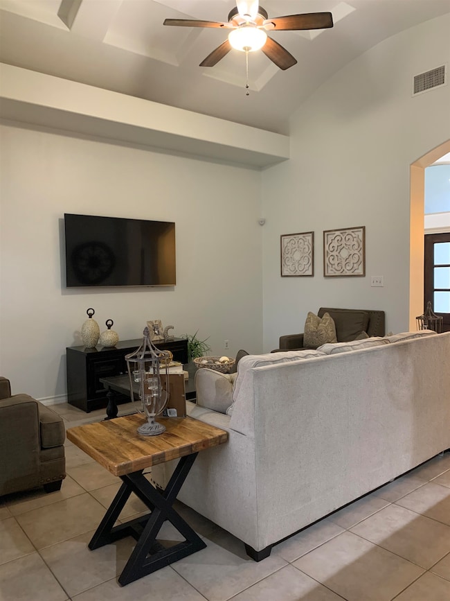 307 Michoacan Loop, Laredo, TX 78045 - photo 5