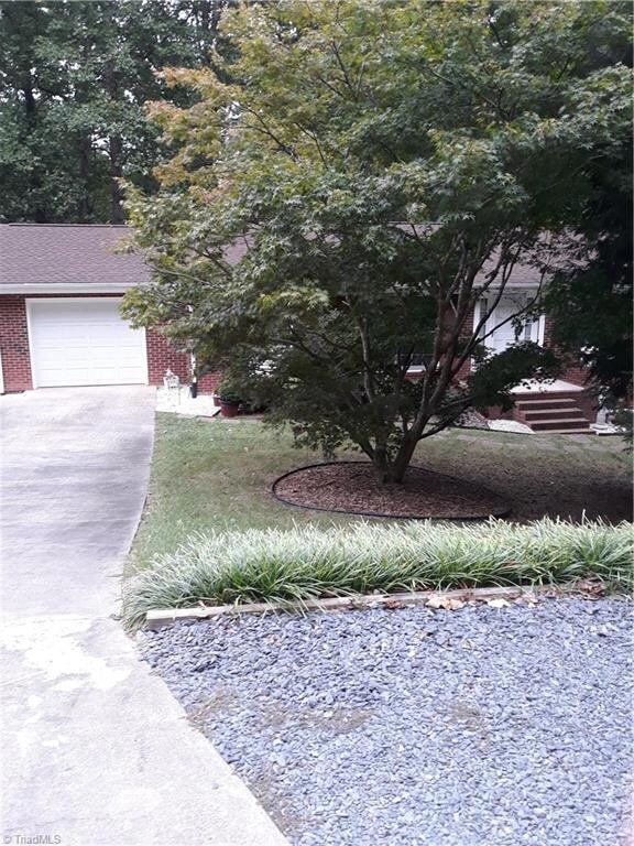 920 Amity Rd, Asheboro, NC 27203 - photo 7