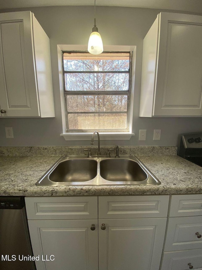 769 Mays Rd, Coldwater, MS 38618 - photo 5