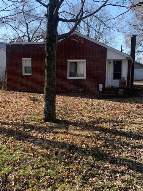 2915 10th St, Columbus, IN 47201 - photo 3