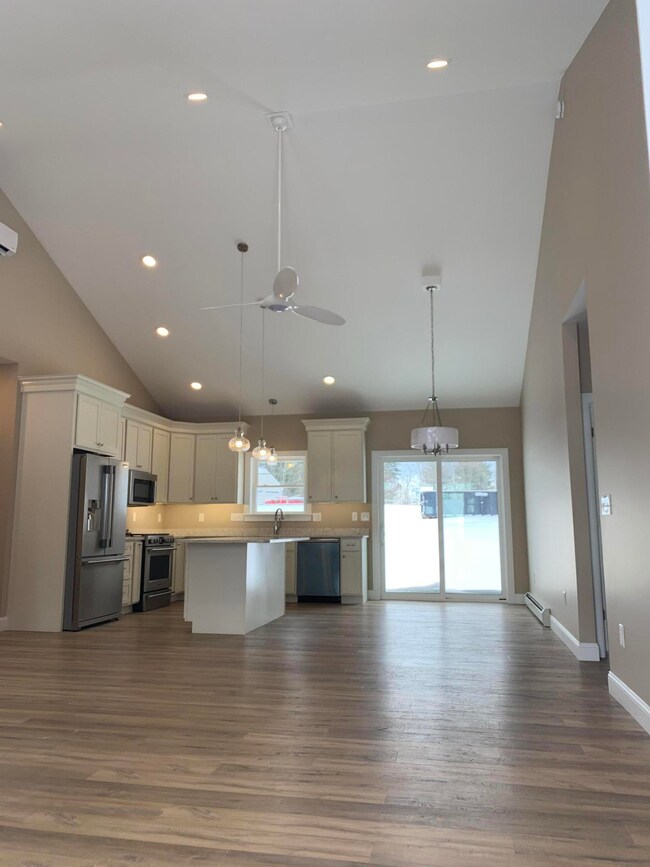 4 Honeysuckle Dr, Old Orchard Beach, ME 04064 - photo 3