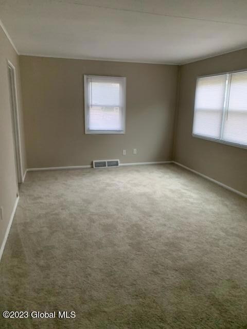 27 Vics Ct, Albany, NY 12205 - photo 6